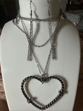 3PCS Silver-Tone Layered Heart Pendant Choker Necklace